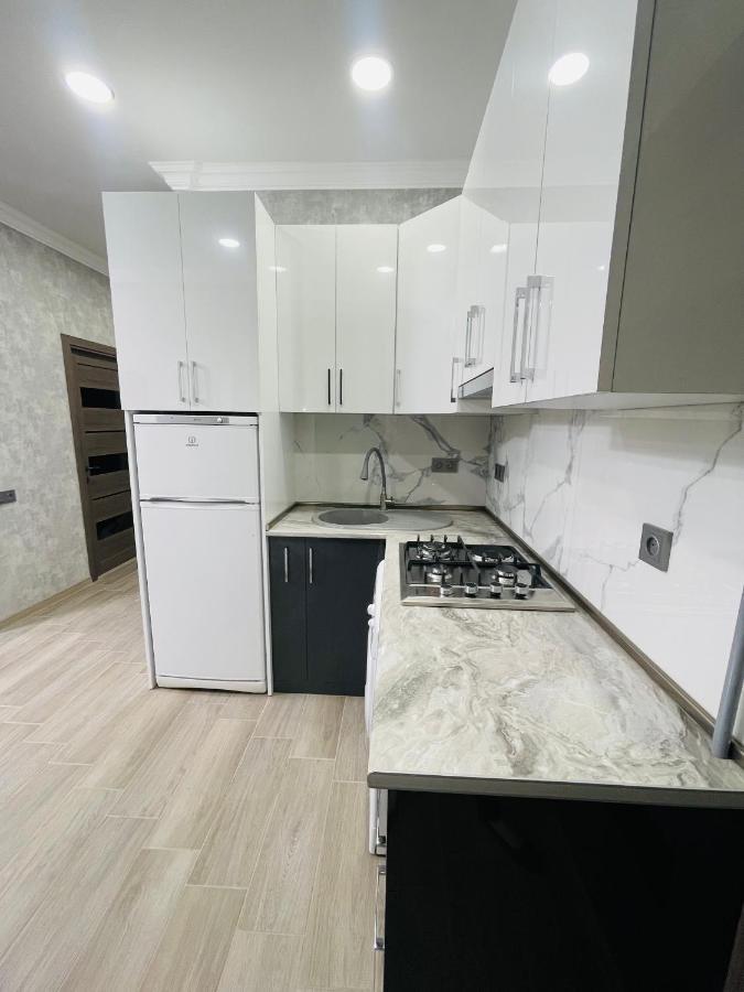 Apartment In Monument エレバン エクステリア 写真